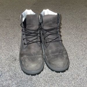 Light Reflecting Timberland